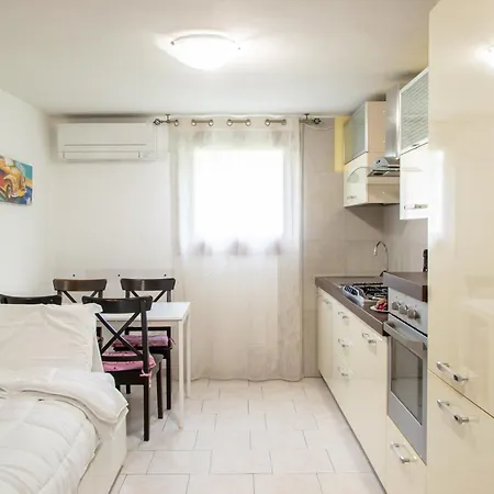 Welc-om Casa Matilde Apartment